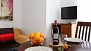 Seville Apartment - Apartment amenities include flat-screen TV, air-conditioning and free wi-fi internet.