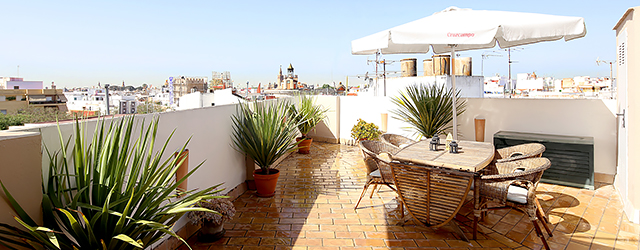 Appartements touristiques &agrave; S&eacute;ville Sol Terrasse | Penthouse with 2 bedrooms, terrace, solarium 0737