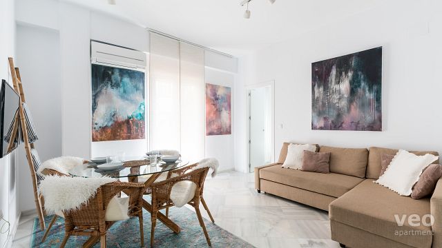 Rent vacation apartment in Seville Asunción Street Seville